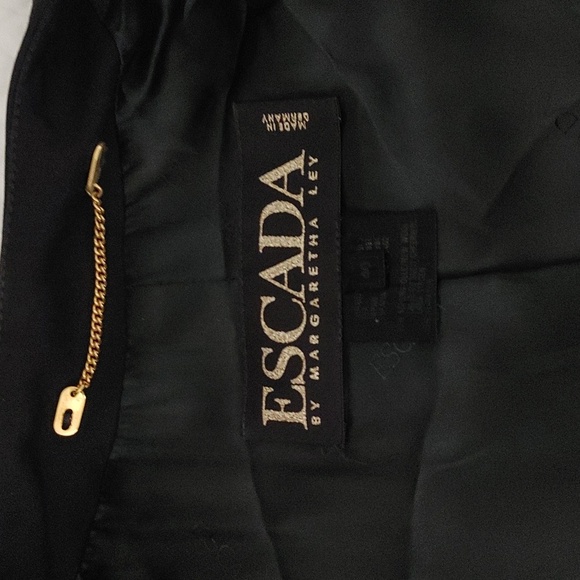 ESCADA Black Wool Button down Blazer Jacket 40 Medium - Picture 12 of 16